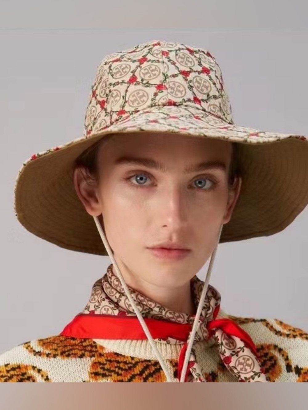 Tory Burch Monogram Climbing Rose Jacquard Bucket Hat - Picture 2 of 6